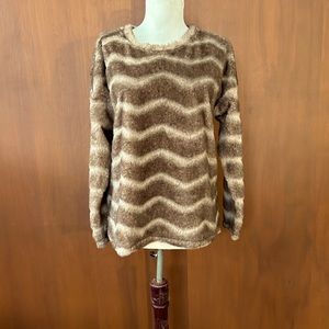 Dylan fuzzy brown sweater